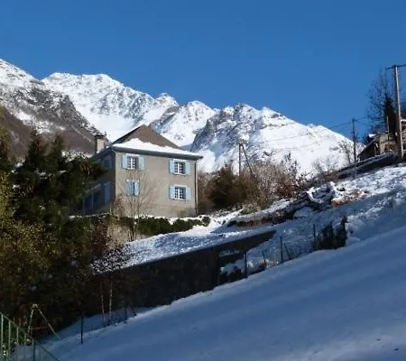 Agreable Au 1er Etage Avec Terrasse, Pour 4 Personnes Apartment