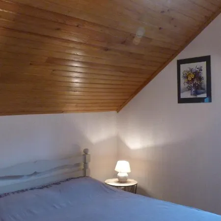 Agreable Au 1er Etage Avec Terrasse, Pour 4 Personnes *