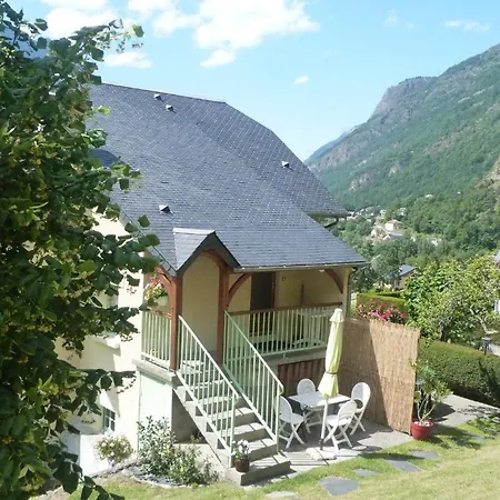 Agreable Au 1er Etage Avec Terrasse, Pour 4 Personnes Apartment